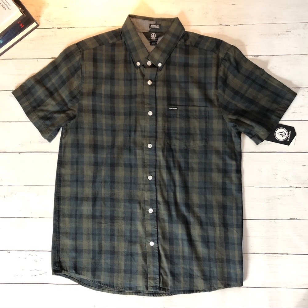 Volcom Men’s Kieran plaid button down short sleeve
